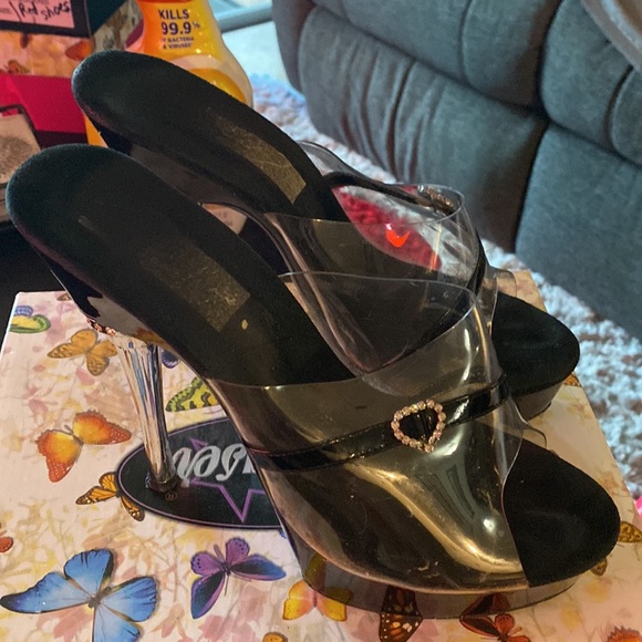 Black and clear Pleaser heels! - Picture 2 of 12